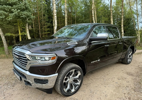 Dodge RAM cena 244000 przebieg: 49000, rok produkcji 2018 z Niemcza małe 137